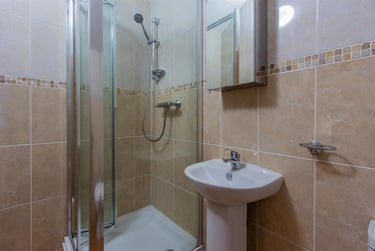 3 bed house, Richmond Crescent, City Centre, Cardiff, CF243AH - Image 6